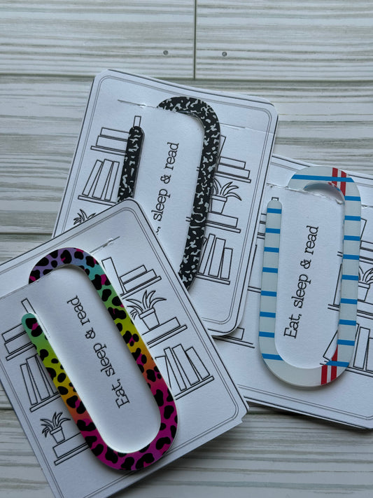 Jumbo paperclip bookmark