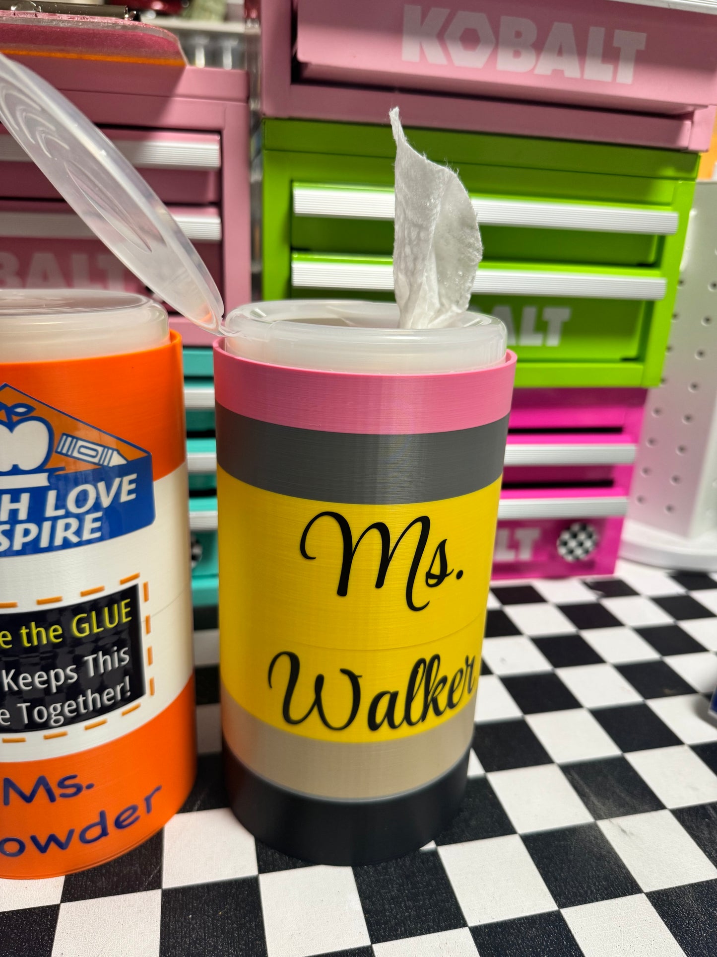 Wipes holder